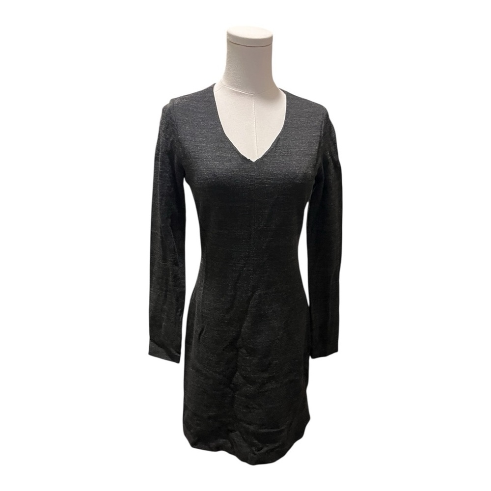 Theory Gray Long Sleeve V-Neck Sheath Dress — Size 6